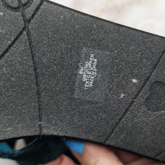 Guess multicolored bow sandals thongs - Picture 4 of 7